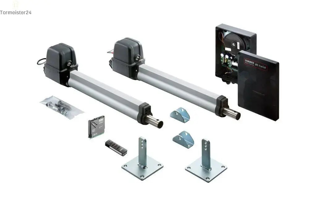 Automatisches Drehtor avec moderner 24-V-DC-Antriebstechnik et 230-V-Netzversorgung pour komfortable, sichere et sauber geregelte Torbewegung.