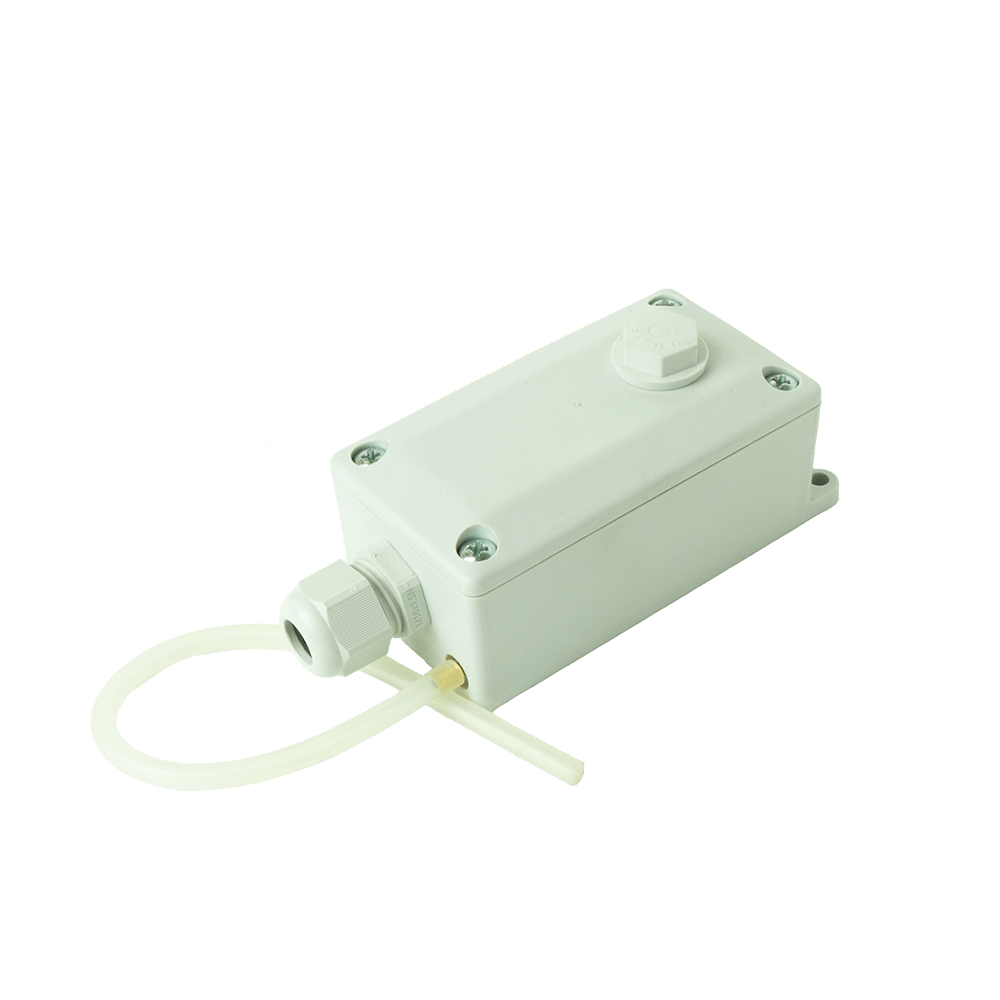 DW-Schalter mit Gehäuse für Druckwellensysteme
Druckwellenschalter zur Torabsicherung
Auswerteeinheit für Sicherheitsleiste an Toranlagen
DW-Schalter für Sektional- und Industrietore