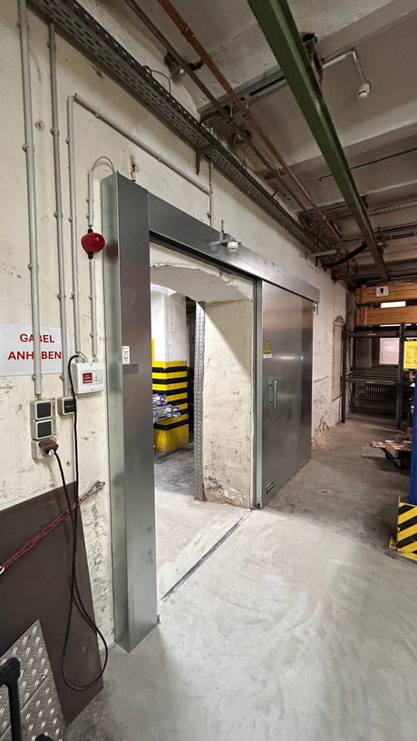 Maschinenverordnung 2023/1230: Checkliste für kraftbetätigte Toranlagen