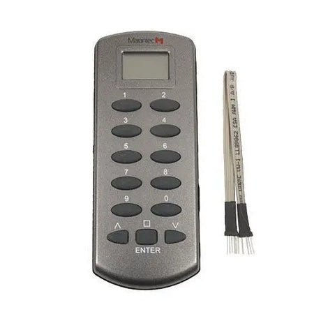 Marantec Handsender Digital 318 Vorderansicht

Original Marantec Handsender Digital 318 mit Display

Marantec Handsender 868,3 MHz Mehrkanal

Marantec Handsender Digital 318 kompakte Bauweise

Marantec Handsender mit Displayfunktion

Marantec Handsender AUF-STOPP-ZU Steuerung

Marantec Handsender 868 MHz robustes Gehäuse

Marantec Handsender Digital 318 Rückseite

Marantec Handsender Mehrkanal Zubehör

Marantec Handsender Digital 318 Ersatzteil